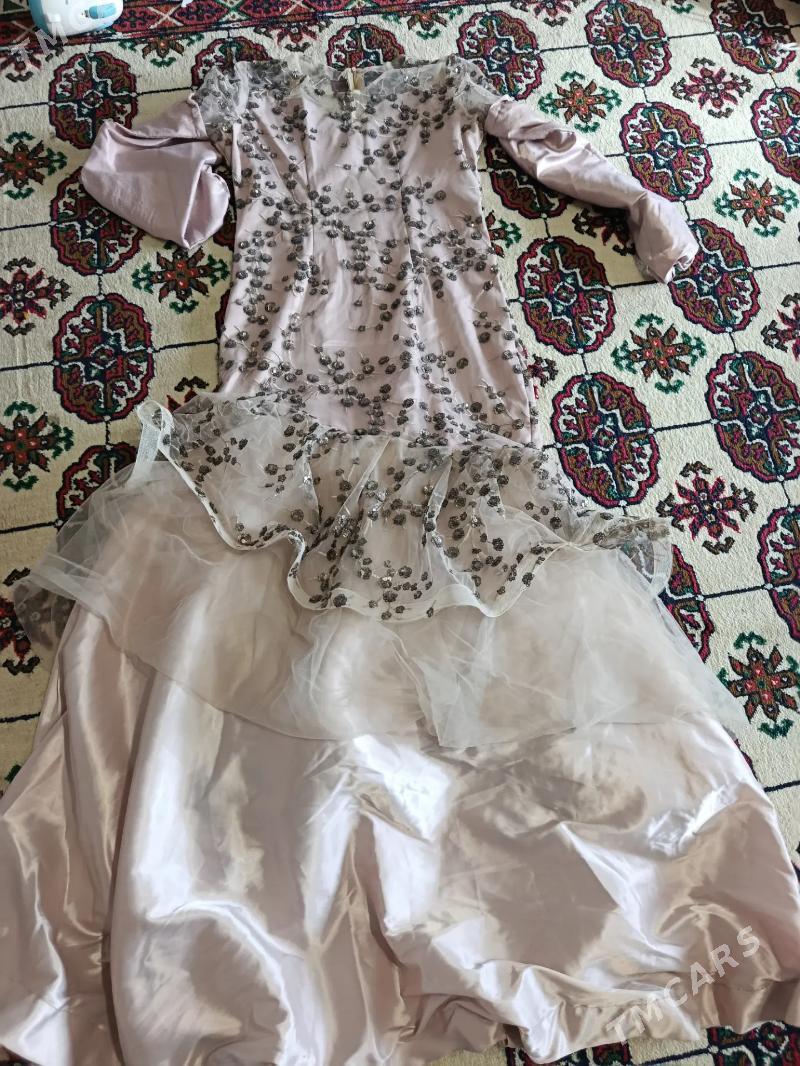 Wecerny kóÿnekler - Туркменбаши - img 1