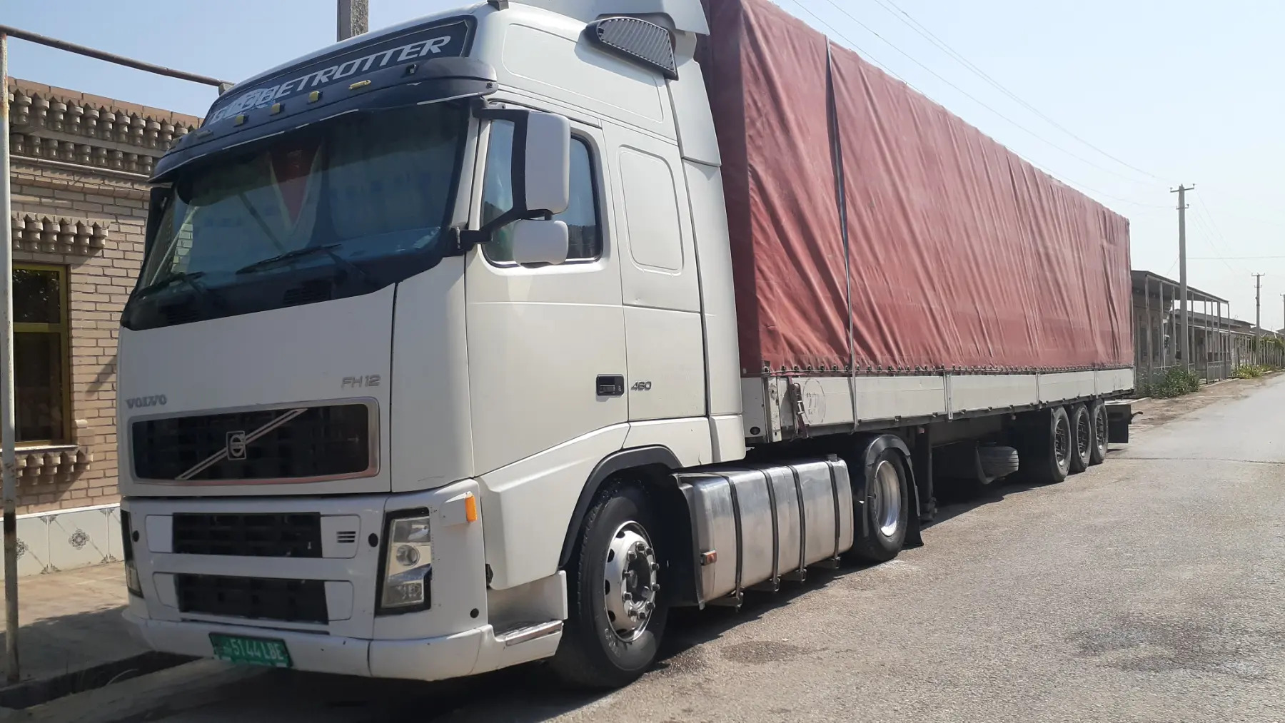 Тент 4 000 TMT - Çärjew - img 1