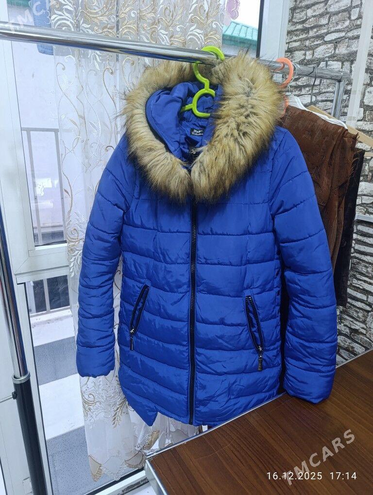 теплая куртка - Mary - img 1