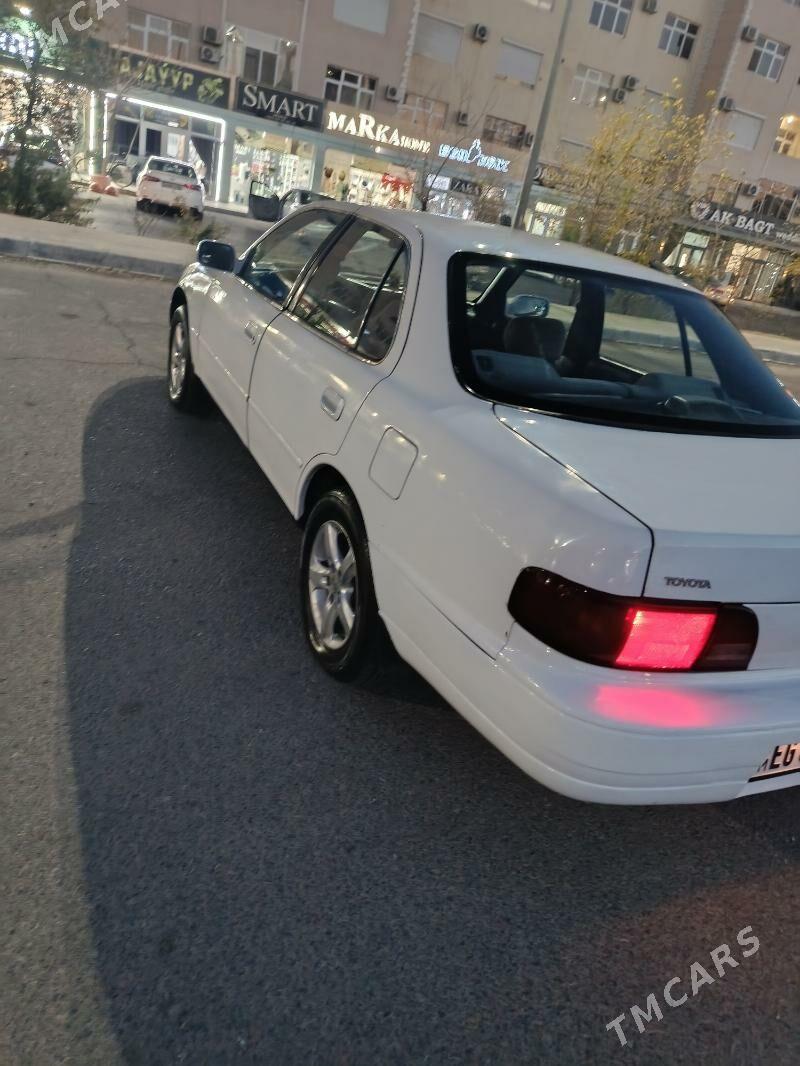 Toyota Camry 1993 - 85 000 TMT - Мары - img 1