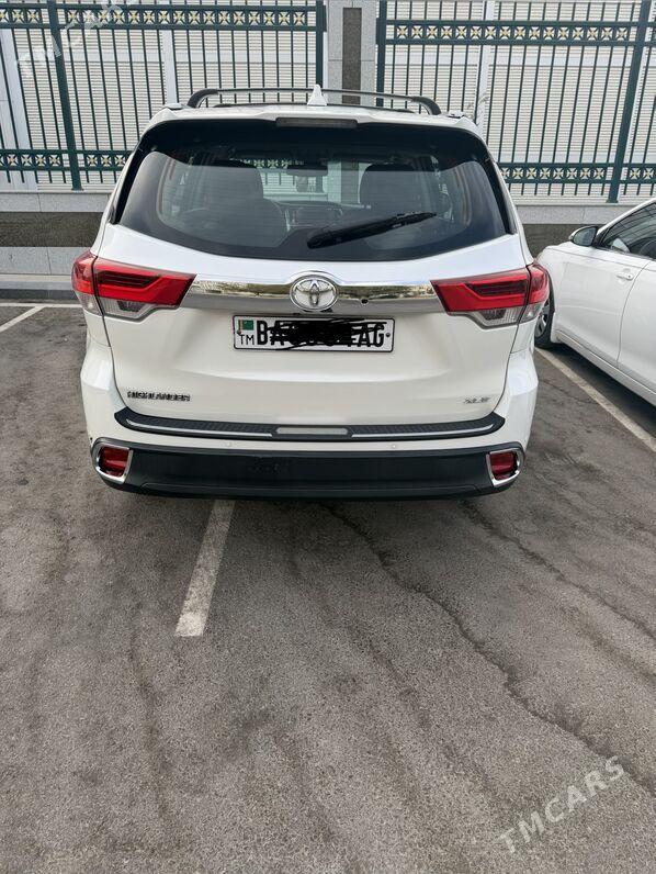Toyota Highlander 2019 - 490 000 TMT - Ашхабад - img 1
