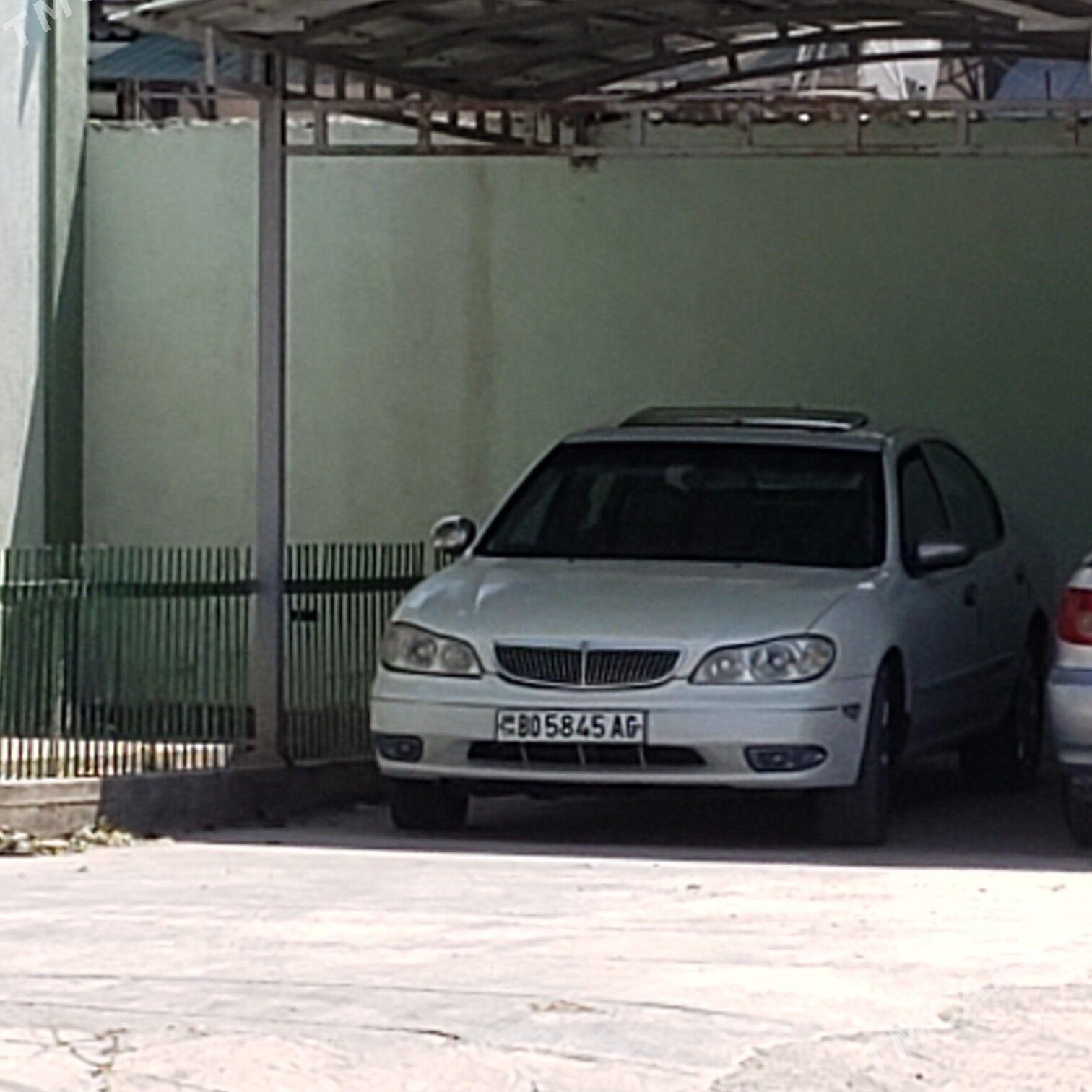 Infiniti I35 2004 - 80 000 TMT - Hitrowka - img 1