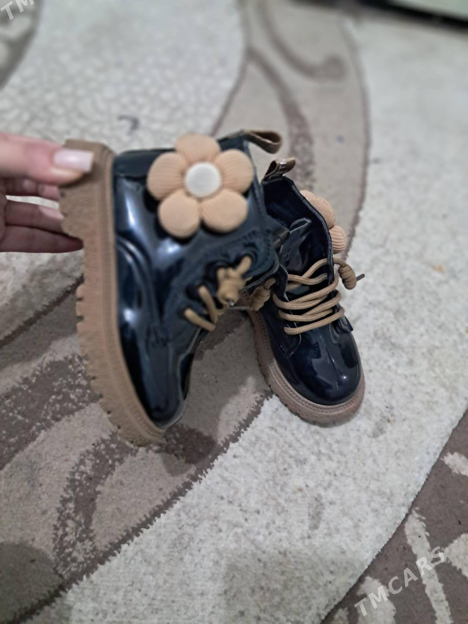 ботинки - Türkmenbaşy - img 1