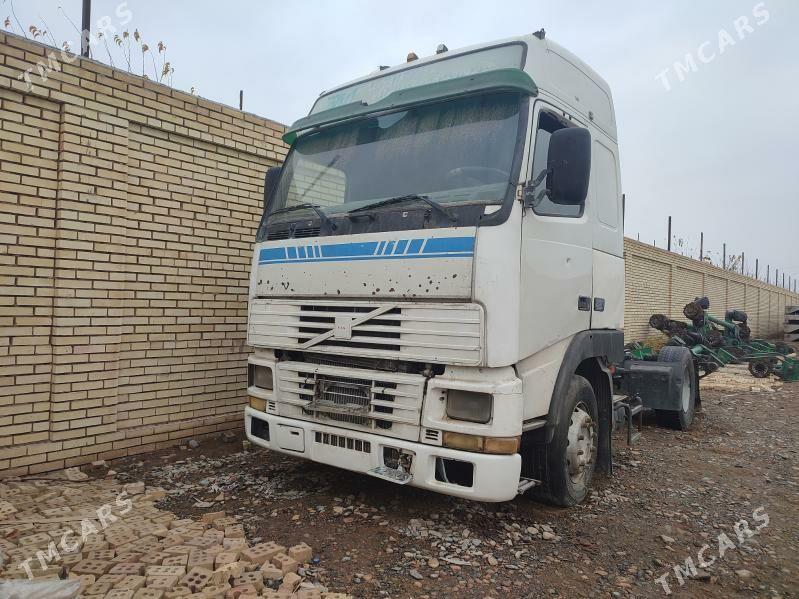 Volvo FH12 2001 - 210 000 TMT - Mary - img 1