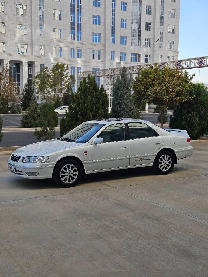 Toyota Camry 2000 - 240 000 TMT - Aşgabat - img 1