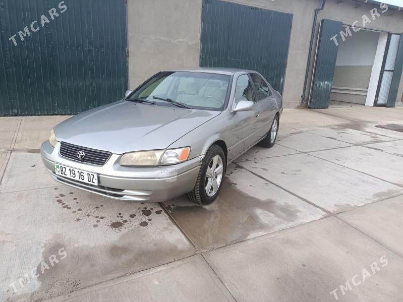 Toyota Camry 1999 - 125 000 TMT - Болдумсаз - img 1