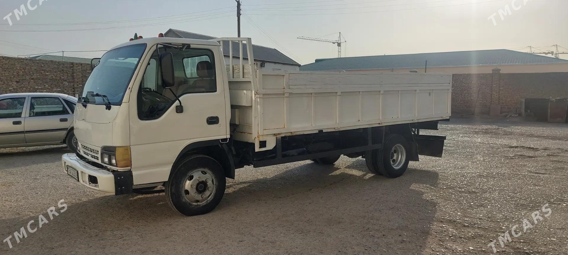 Isuzu Forward 2002 - 160 000 TMT - Kerki - img 1