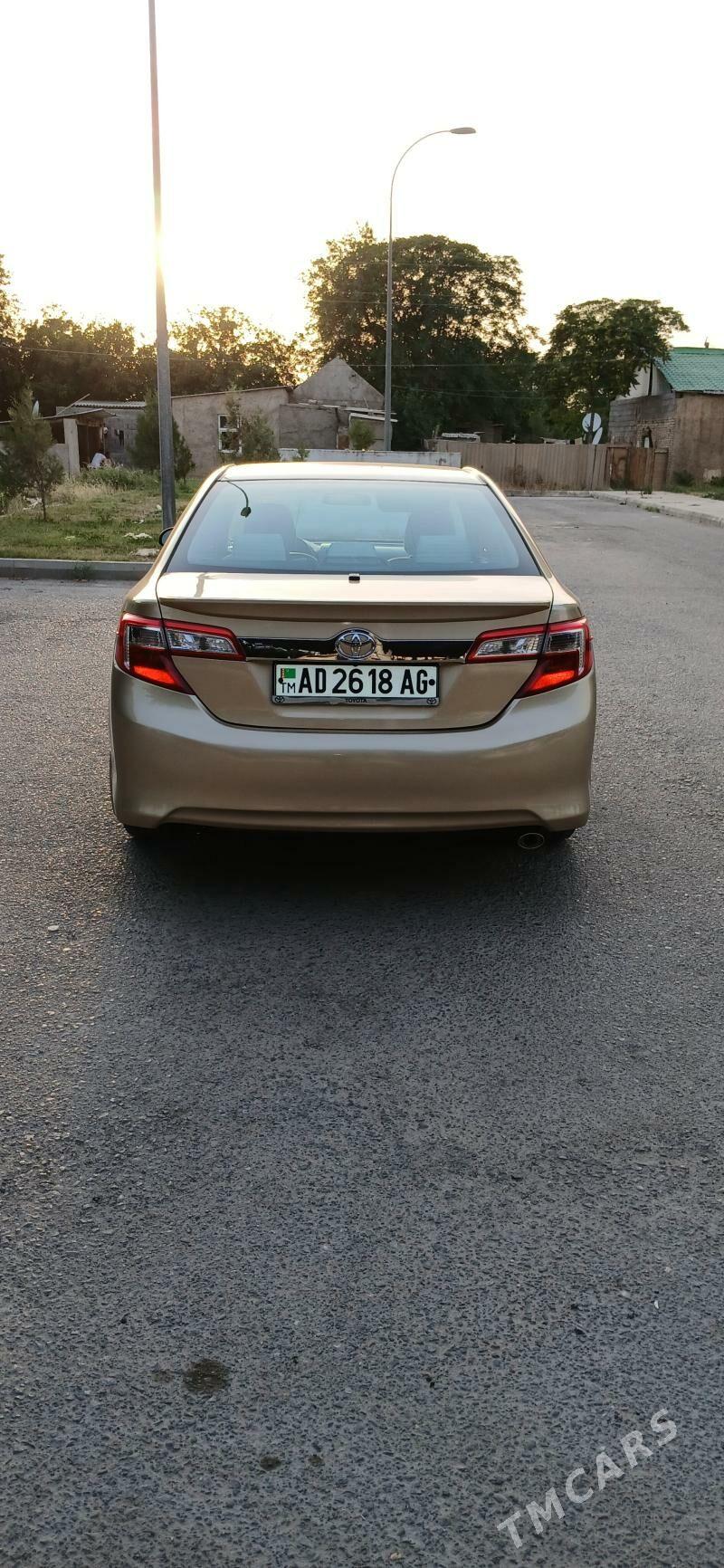 Toyota Camry 2011 - 210 000 TMT - Ашхабад - img 1