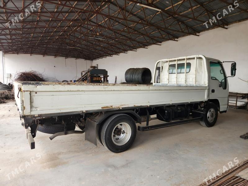 Isuzu Elf 2008 - 300 000 TMT - Керки - img 1