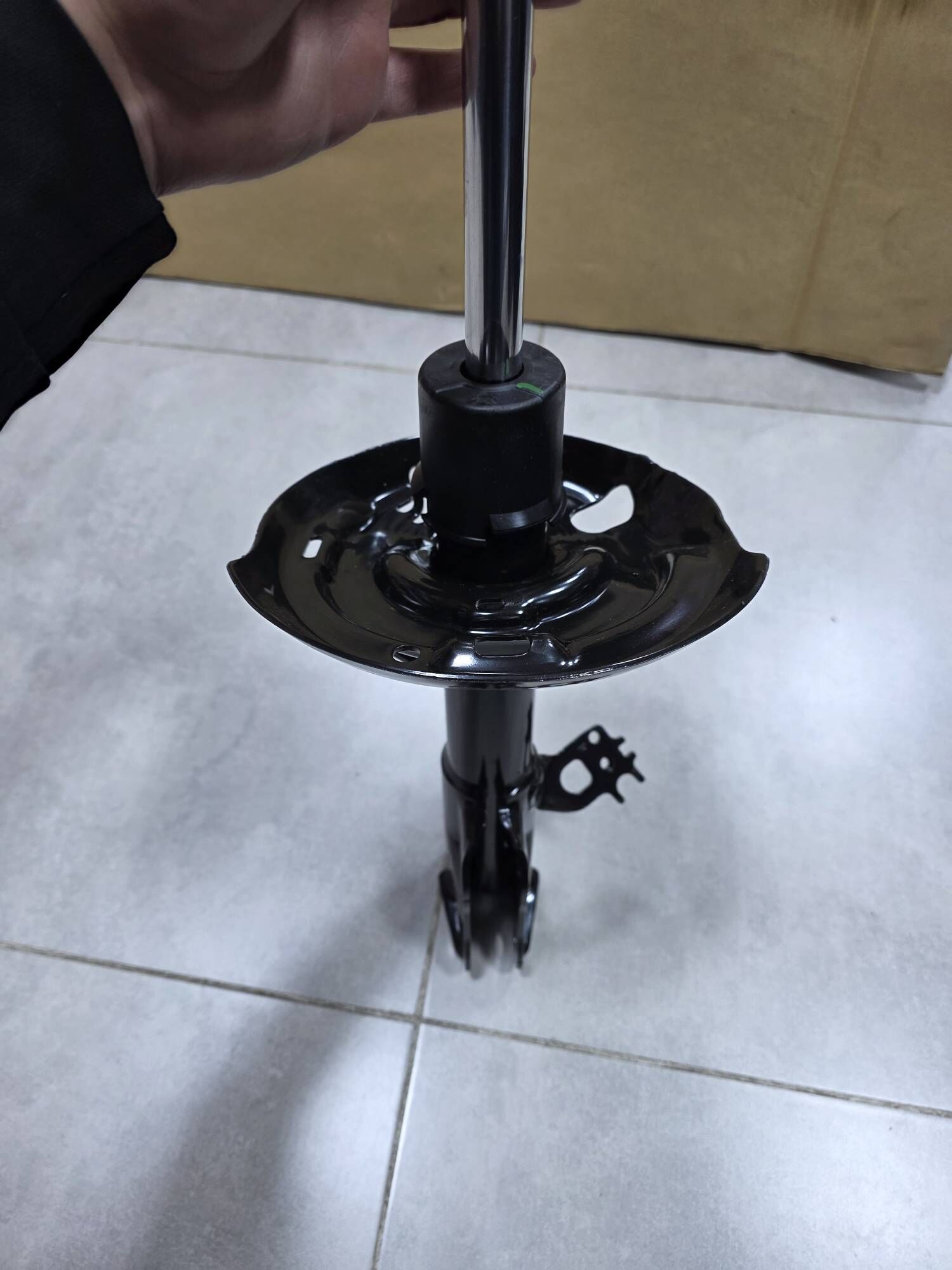 Amortizator Sienna 2020- org 3 500 TMT - Бузмеин - img 1