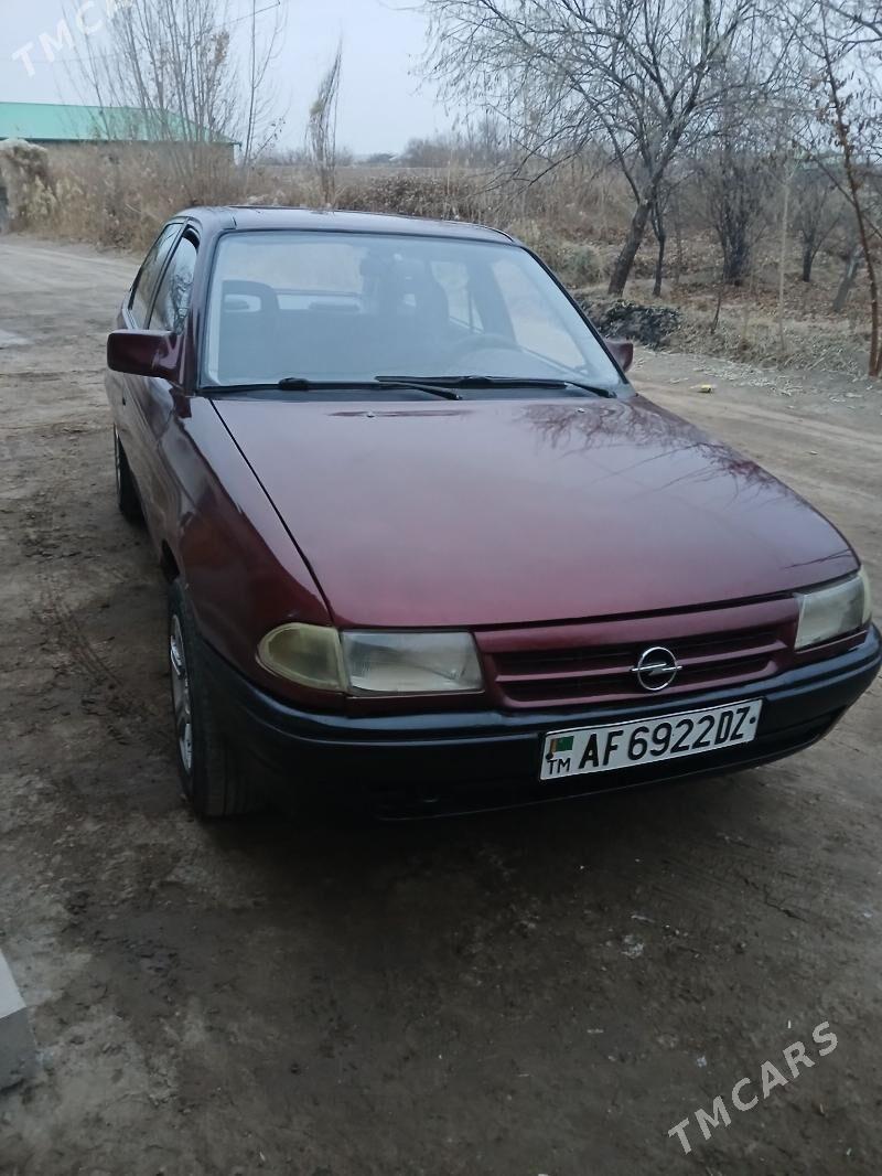 Opel Astra 1992 - 27 000 TMT - Шабатский этрап - img 1