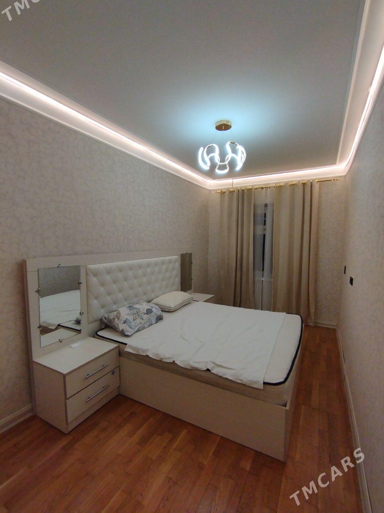 МИР 1 ЛЕНИНА 4-КОМНАТЫ 3-ЭТАЖ - Parahat 1 - img 1