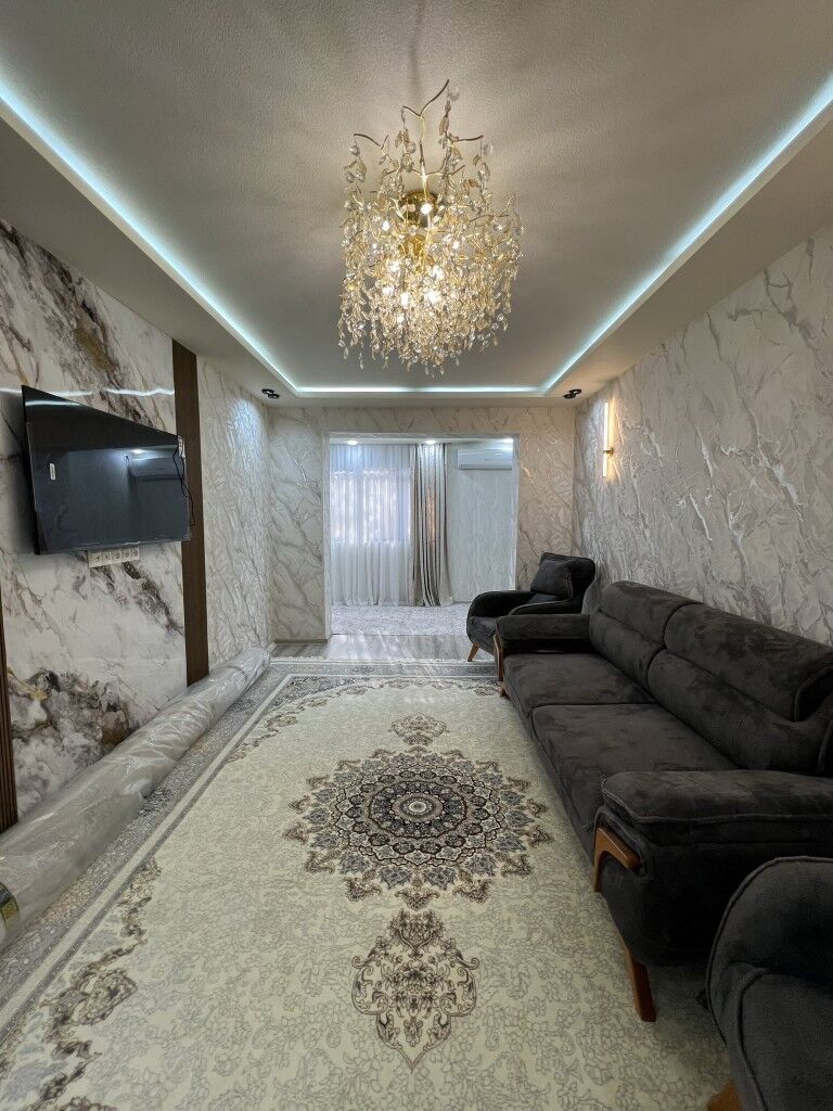 3 kmr 3 komnat Remontly - 3 мкр - img 1