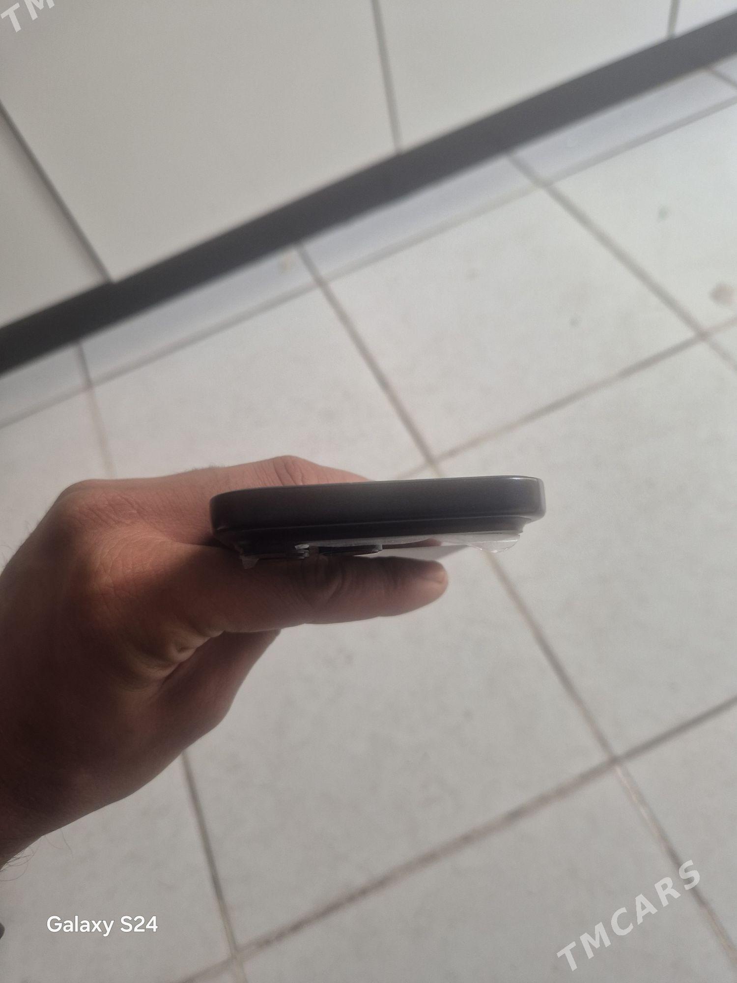 AYFON 17  PRO MAX - Mary - img 1