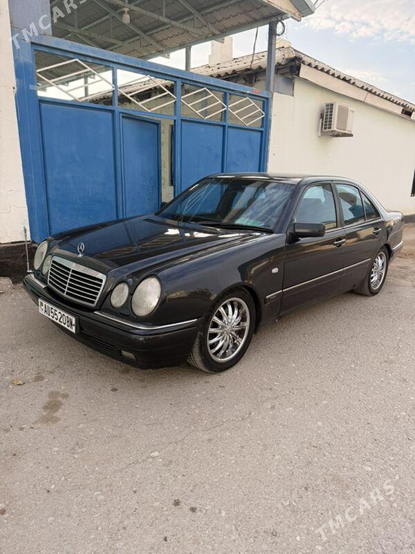 Mercedes-Benz E320 1996 - 80 000 TMT - Balkanabat - img 1