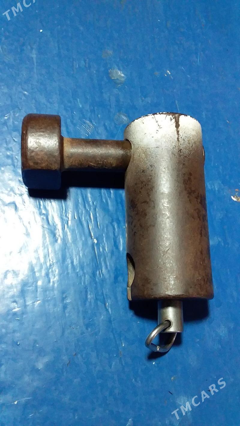 Замок. Навесной. ссср. - Туркменабат - img 1