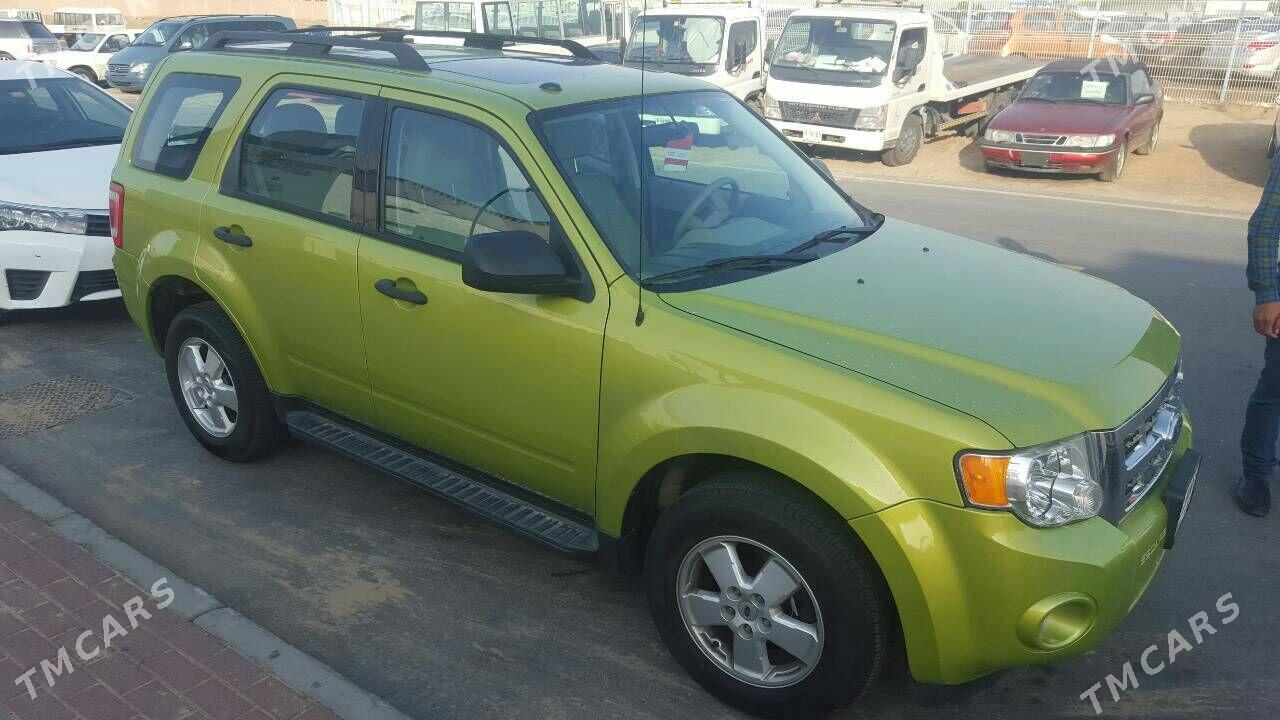 Ford Escape 2011 - 150 000 TMT - Балканабат - img 1