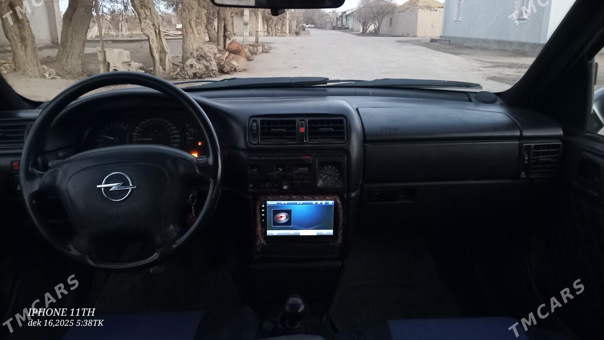 Opel Vectra 1995 - 48 000 TMT - Şabat etr. - img 1