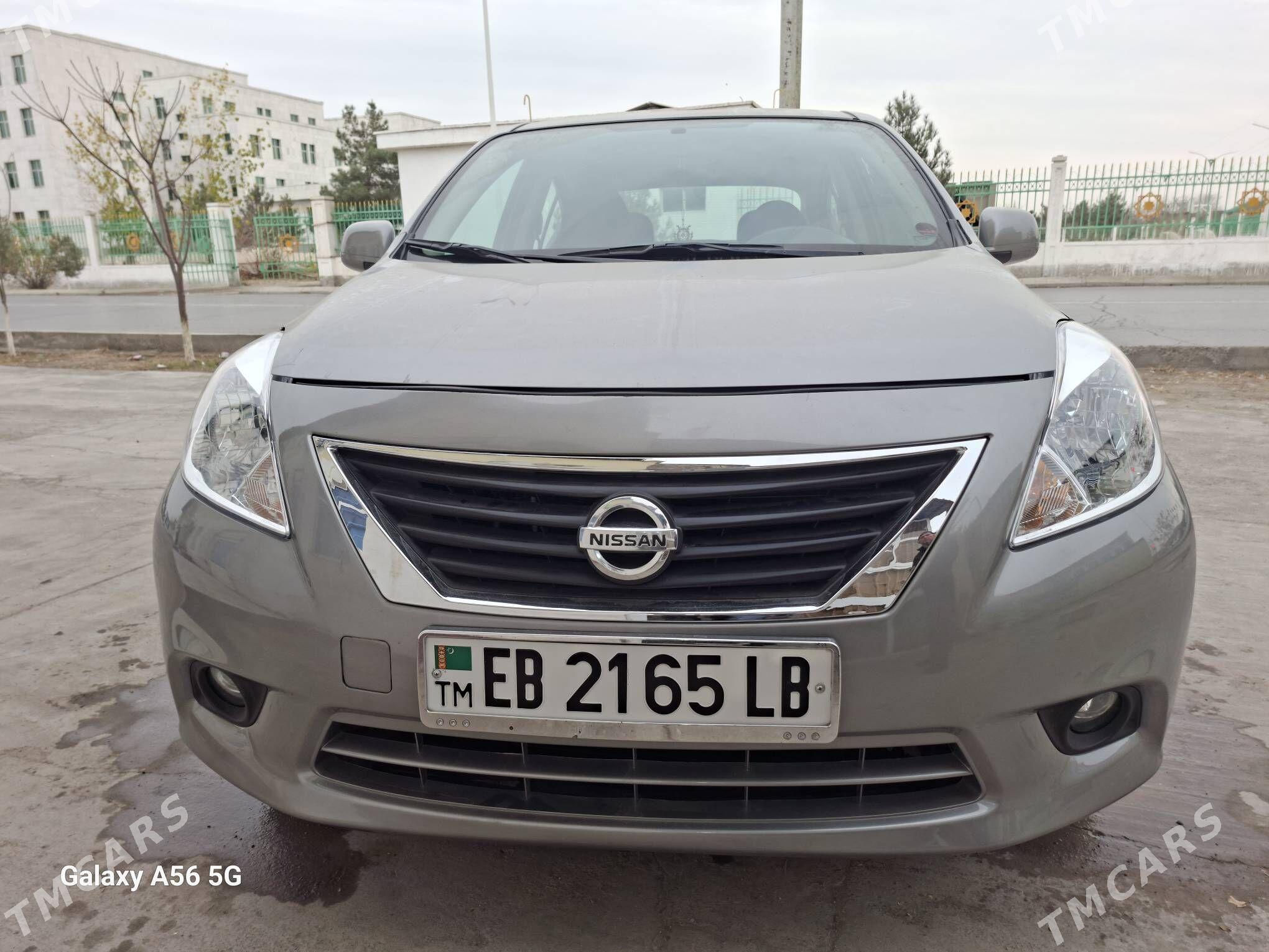 Nissan Versa 2013 - 130 000 TMT - Туркменабат - img 1