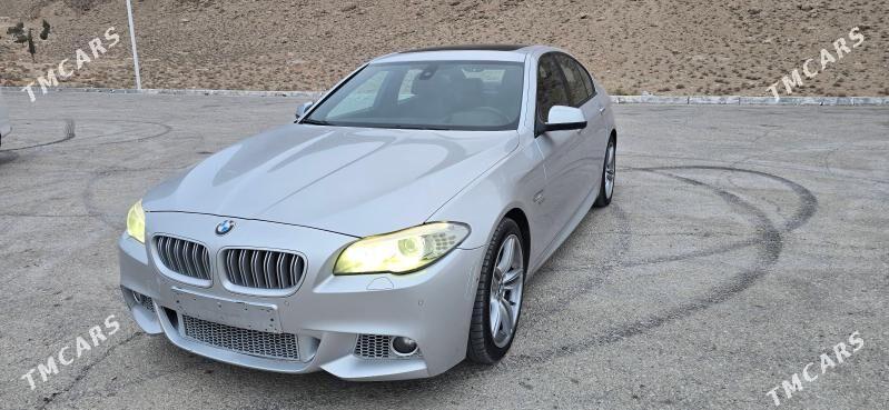 BMW F10 2011 - 280 000 TMT - Балканабат - img 1