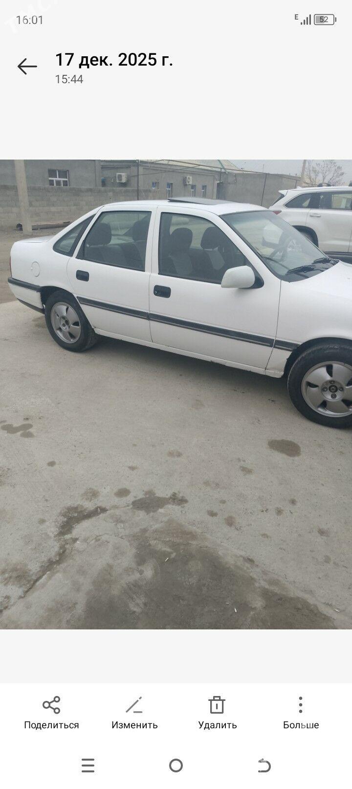Opel Vectra 1989 - 32 000 TMT - Bäherden - img 1
