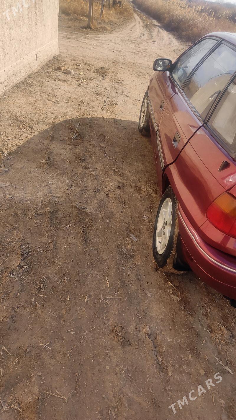 Opel Astra 1992 - 40 000 TMT - Шабатский этрап - img 1