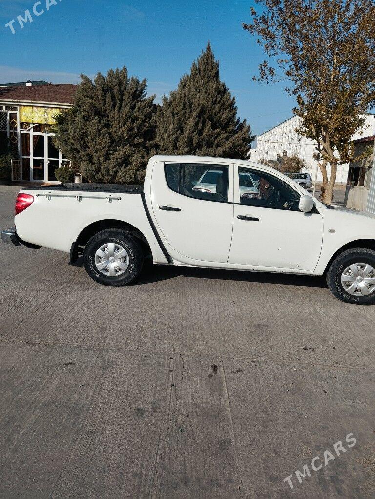 Mitsubishi L200 2012 - 150 000 TMT - Esenguly - img 1