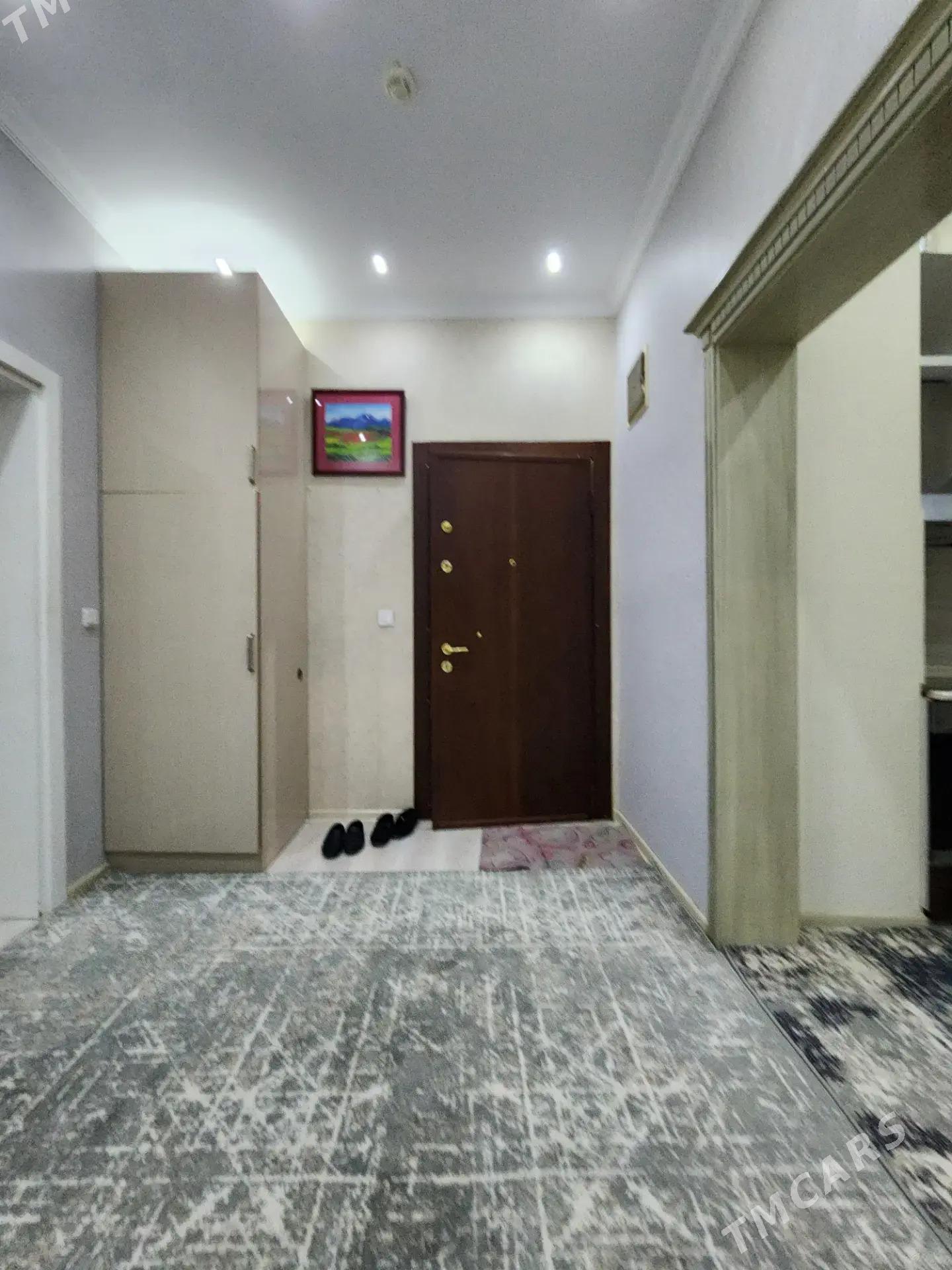 2 КОМ ЭЛИТКА СОВЕТСКАЯ - Aşgabat - img 1