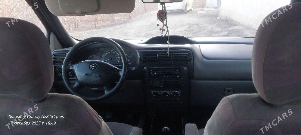 Opel Sintra 1998 - 30 000 TMT - Губадаг - img 1