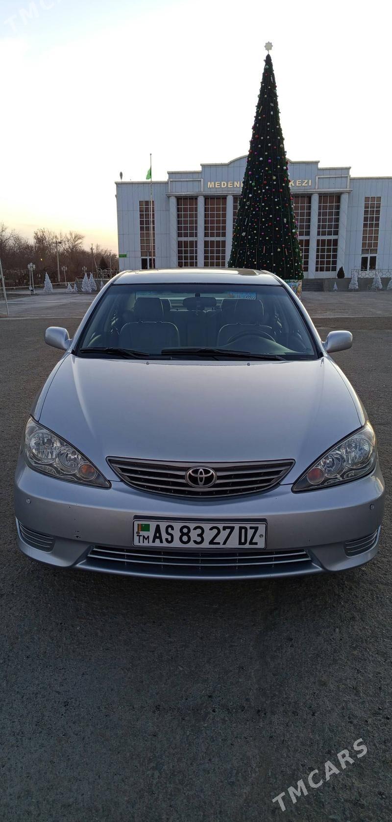 Toyota Camry 2005 - 180 000 TMT - Шабатский этрап - img 1