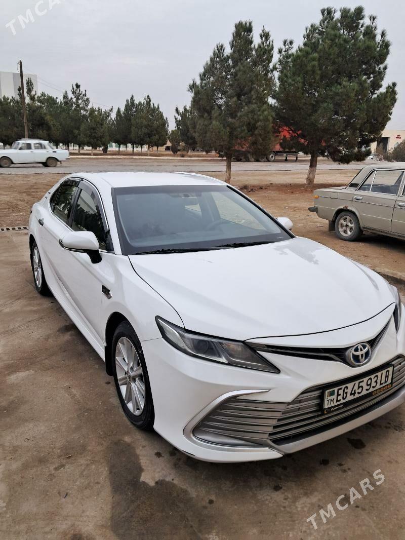 Toyota Camry 2021 - 230 000 TMT - Саят - img 1