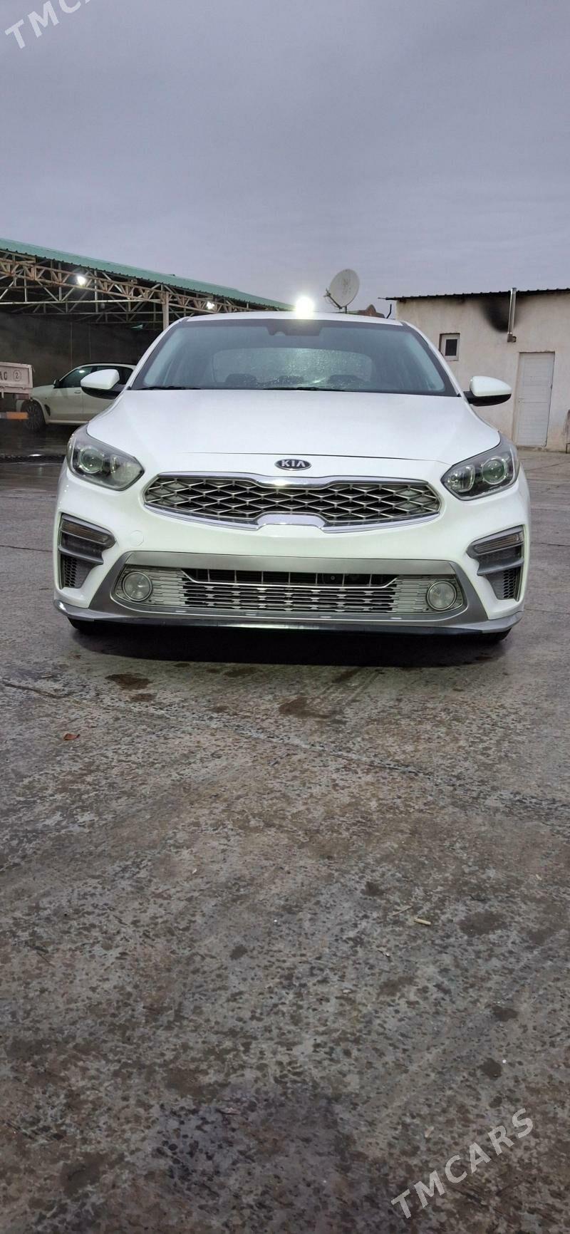 Kia Forte 2021 - 193 000 TMT - Büzmeýin - img 1