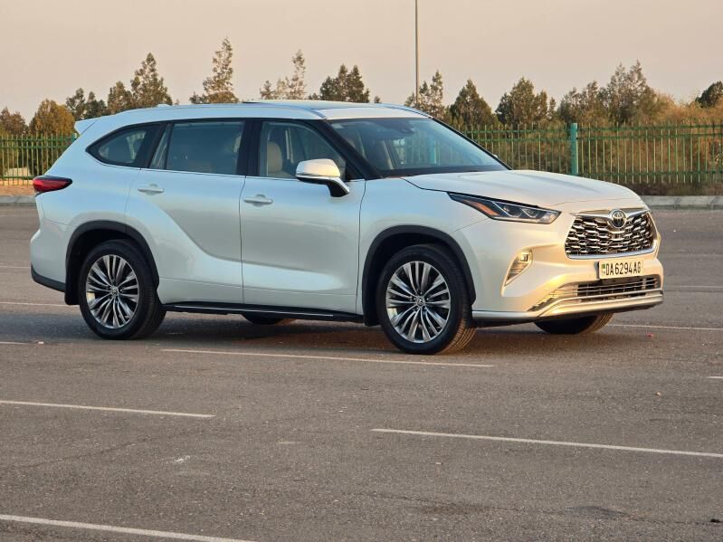 Toyota Highlander 2020 - 615 000 TMT - Ашхабад - img 1