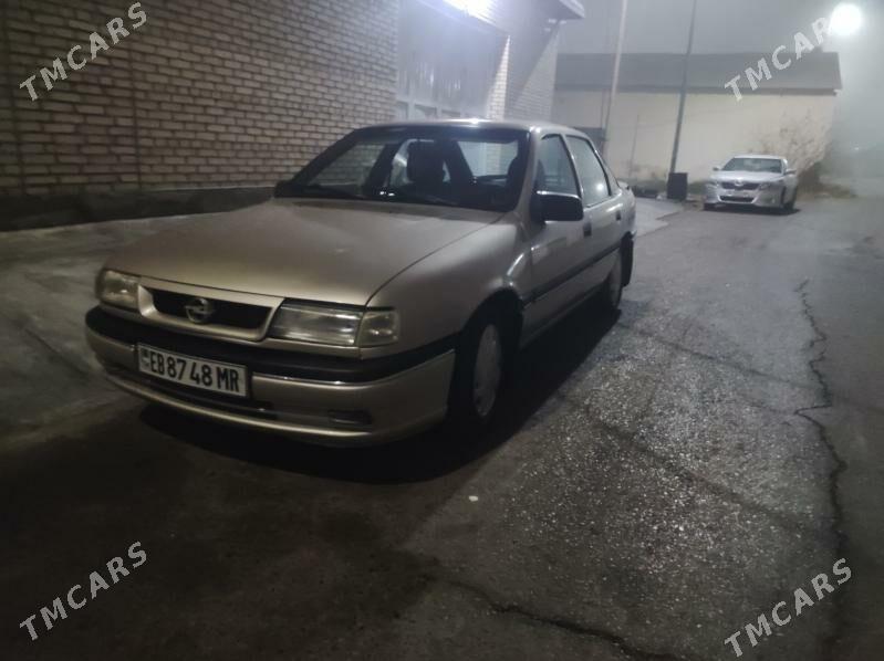 Opel Vectra 1992 - 32 000 TMT - Mary - img 1