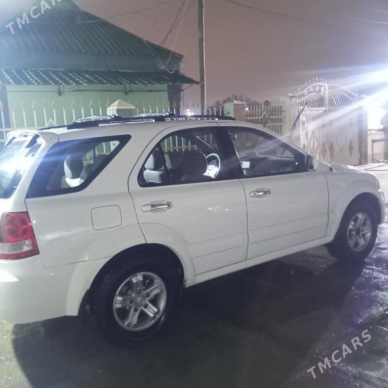 Kia Sorento 2005 - 210 000 TMT - Ашхабад - img 1