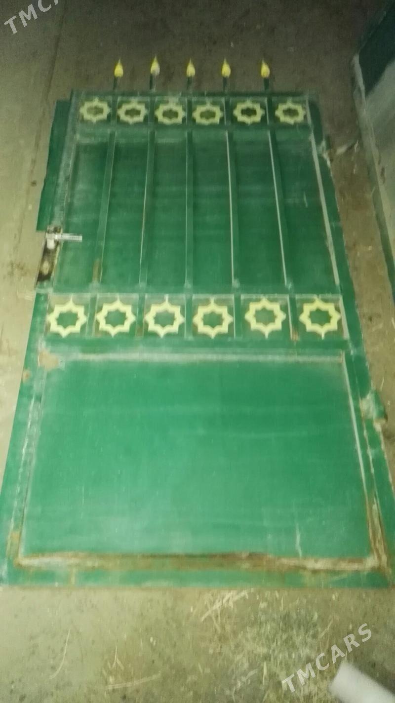 ворота - Хазар - img 1