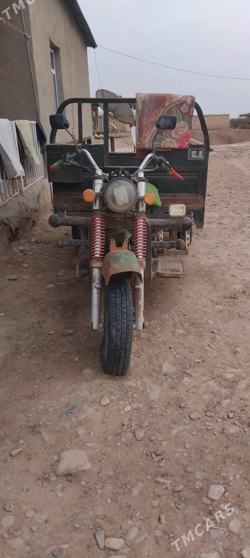 Fekon FK200-14G 2012 - 12 000 TMT - Бабадайхан - img 1