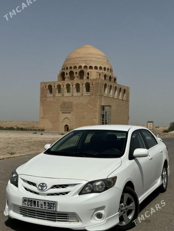 Toyota Corolla 2013 - 210 000 TMT - Байрамали - img 1