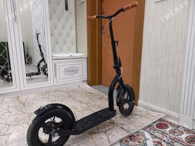 samakat tekerleri sukuter - Гуртли - img 1