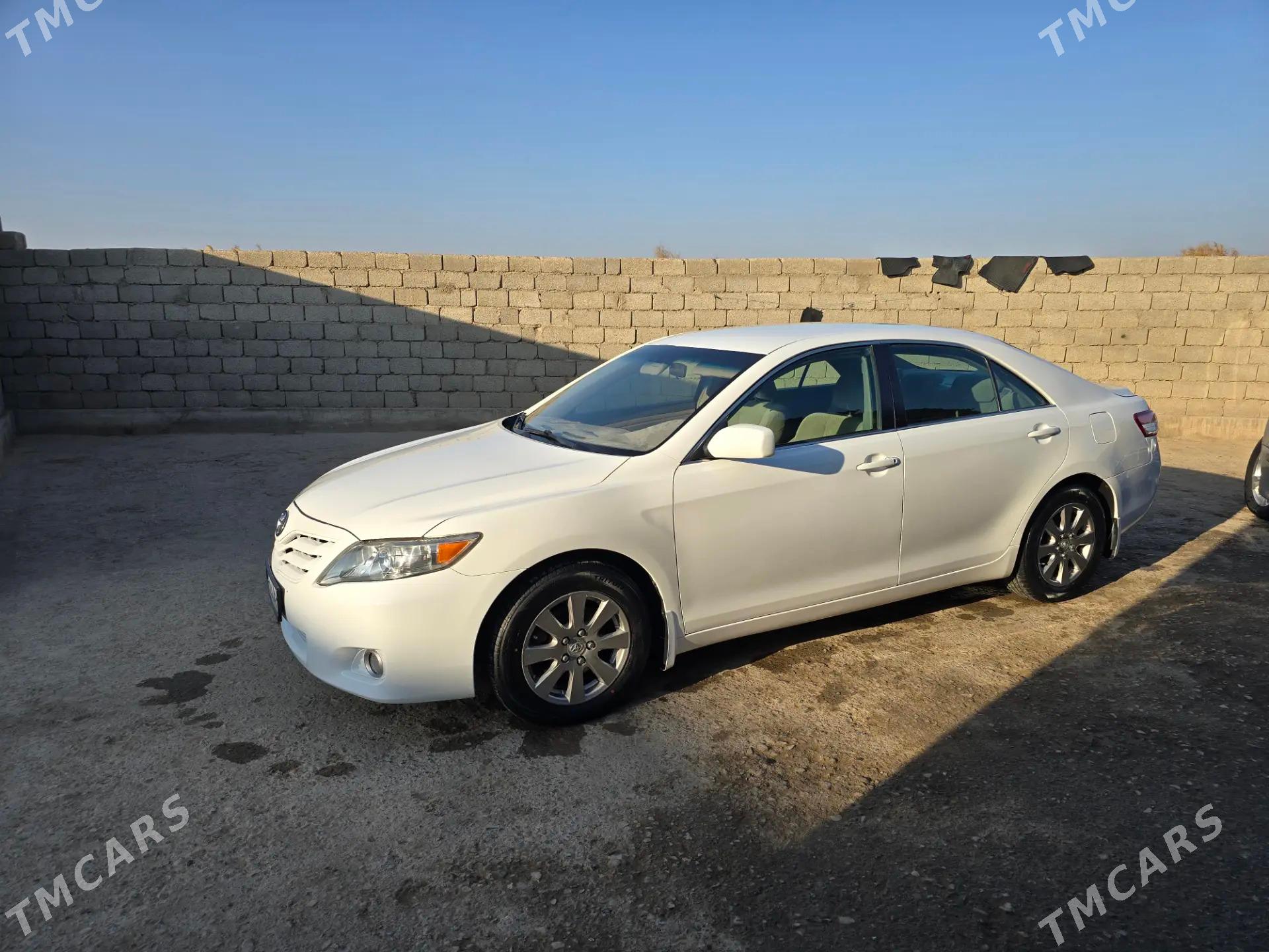 Toyota Camry 2008 - 162 000 TMT - Теджен - img 1