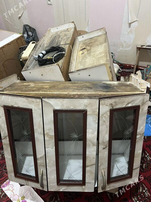 Kuhniya Garnatur - Büzmeýin GRES - img 1