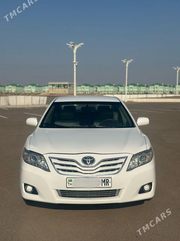 Toyota Camry 2011 - 210 000 TMT - Мары - img 1