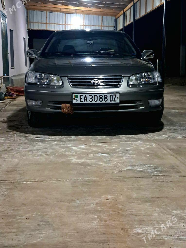 Toyota Camry 2000 - 165 000 TMT - етр. Туркменбаши - img 1