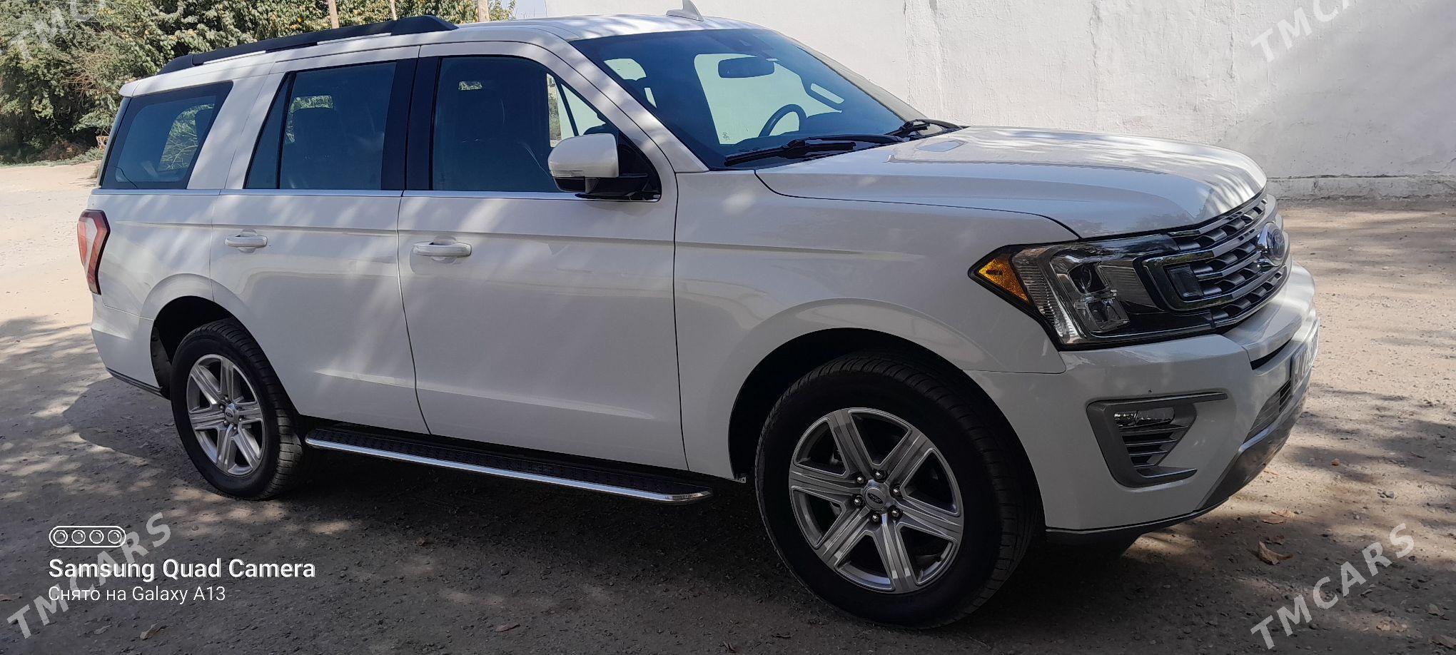 Ford Expedition 2020 - 500 000 TMT - Мары - img 1