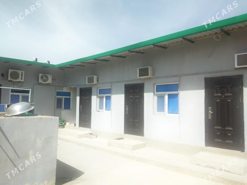 KREYINE JAY - Хитровка - img 1