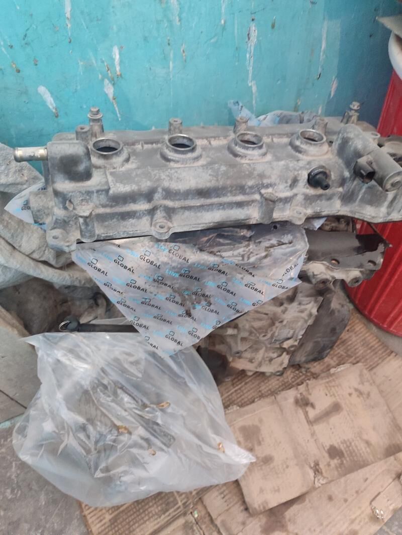 nissan sunny mator 1'8 20 000 TMT - Büzmeýin - img 1