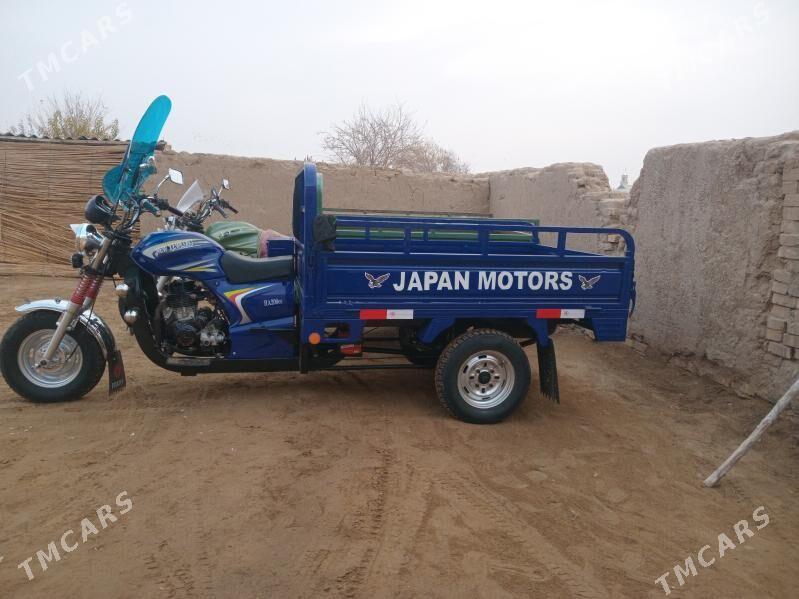 Fekon FK150-8G 2014 - 21 000 TMT - Сакарчага - img 1