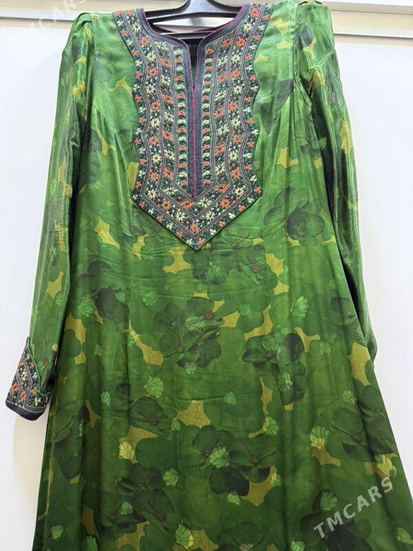 turk gulyupek - Moskowskiý köç. (10 ýyl abadançylyk şaýoly) - img 1