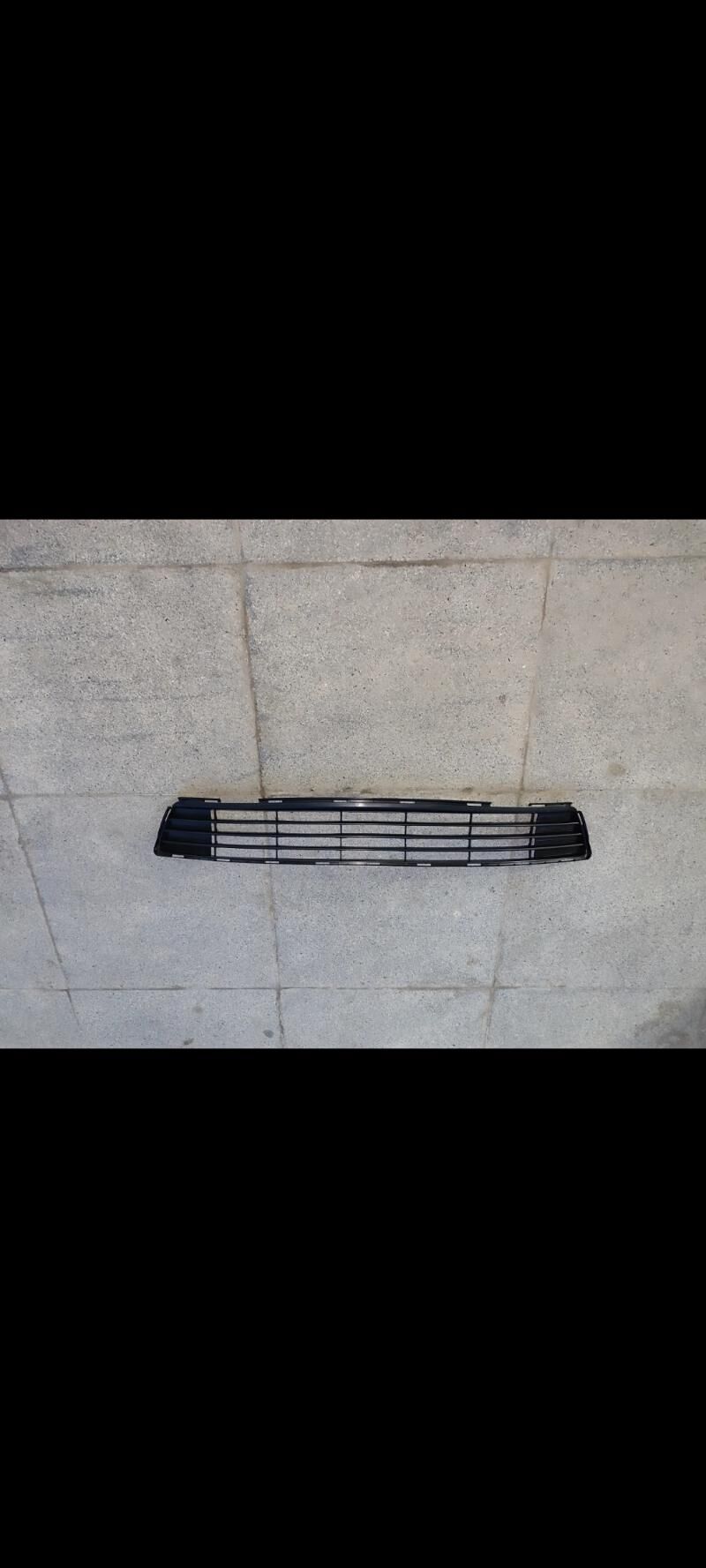 Corolla 11-13 reşotka 100 TMT - Ашхабад - img 1