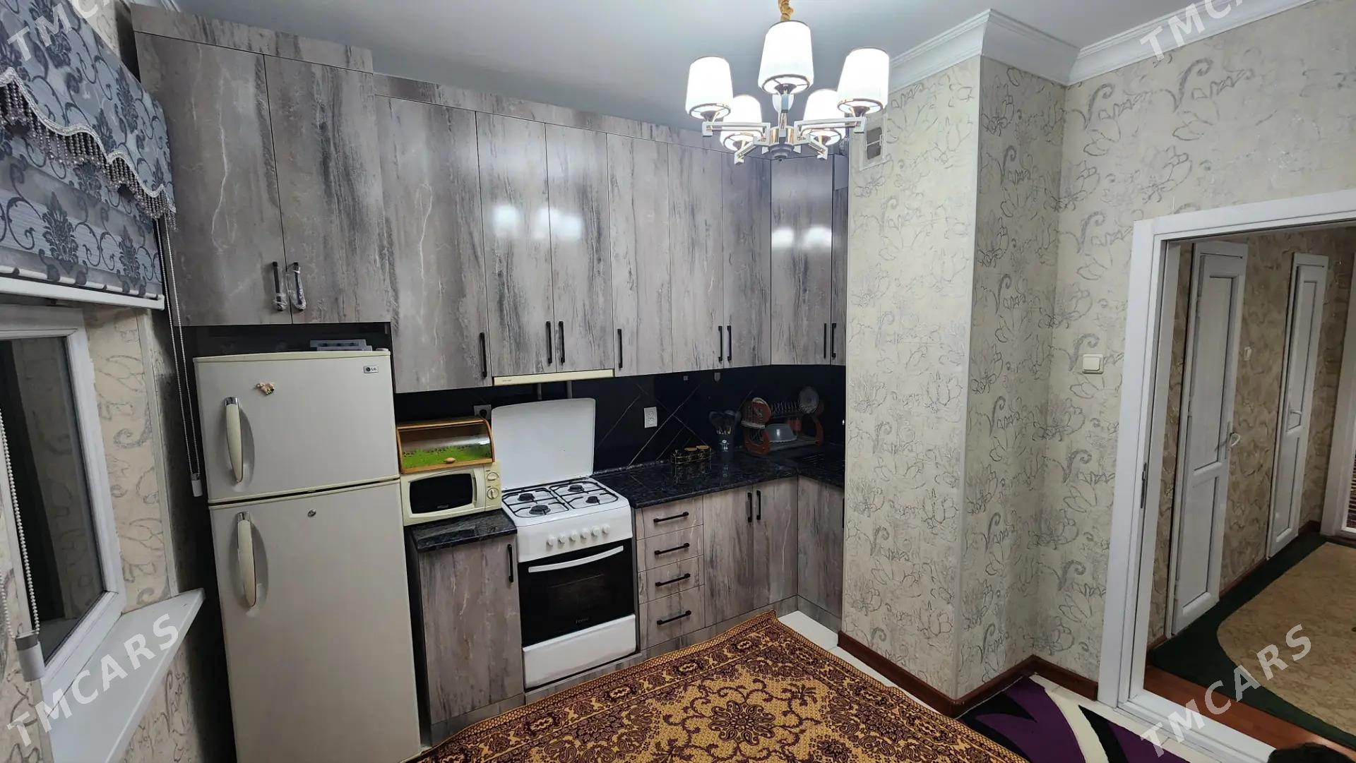 Mir-7/1. 3-Komnat.Kwartira - Мир 7 - img 1